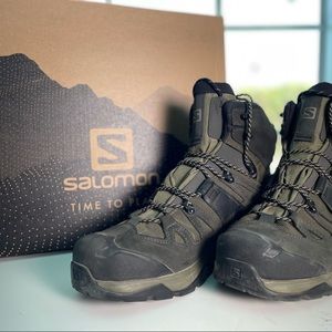 Salomon Quest 4 GORE-TEX hiking boots Mens 
size 13.5